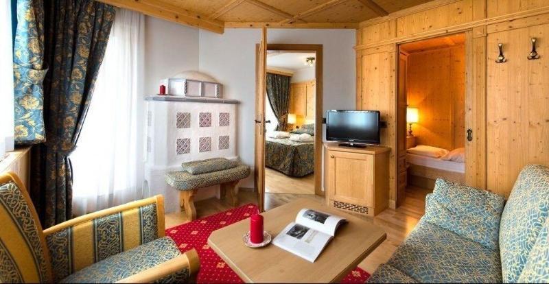 Alpen Hotel Corona Vigo di Fassa Exteriör bild
